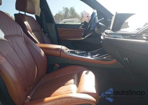 2023 BMW X7 xDrive40I из США, поврежденный, VIN 5UX23EM01P9N95968